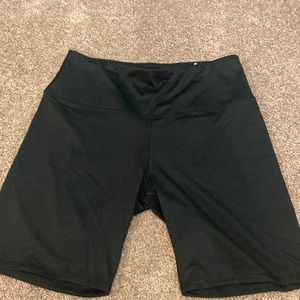 Maurice’s 8” bike short